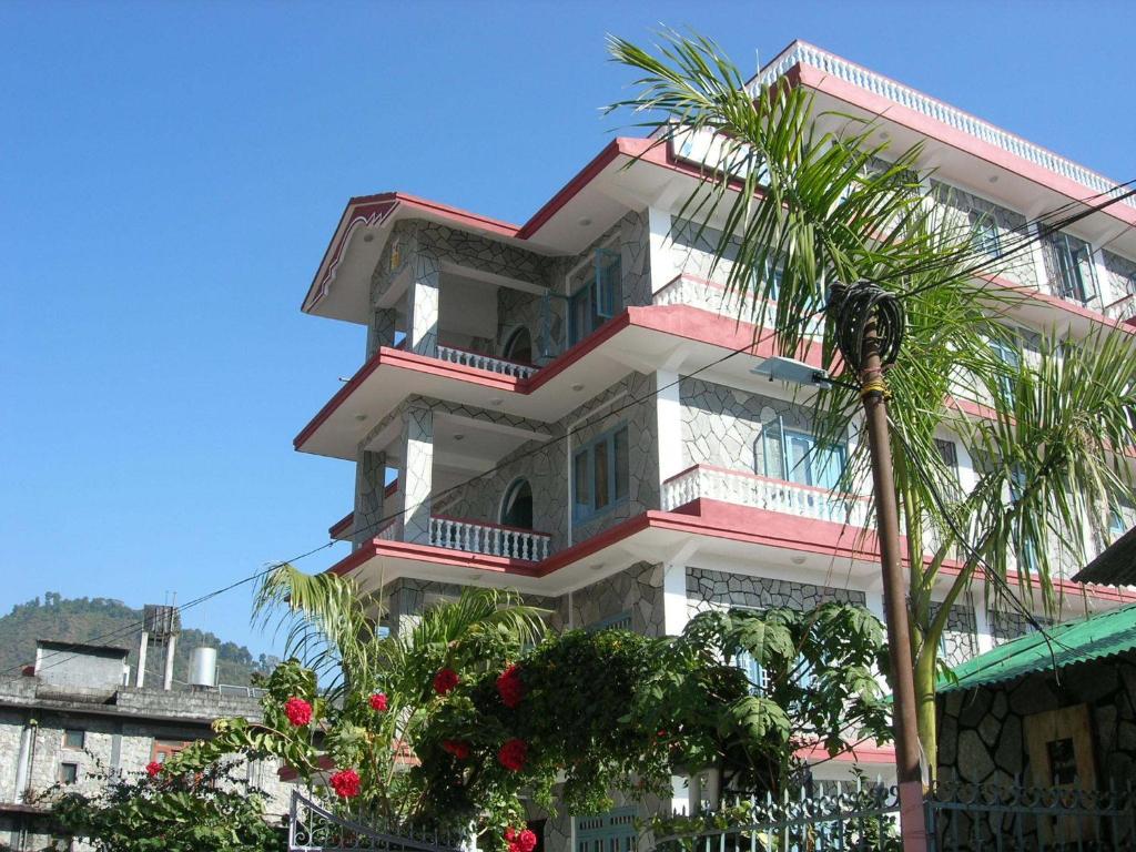 Hotel River Park Pokhara Kültér fotó